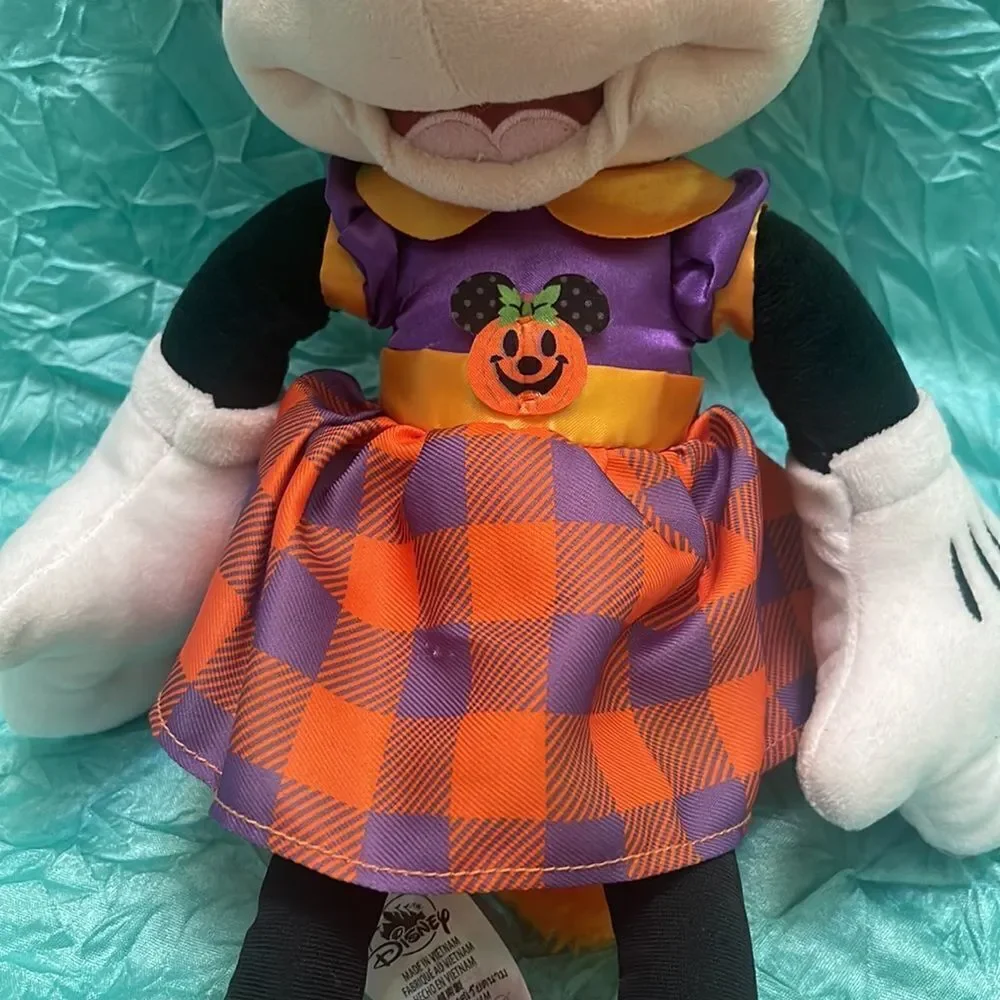 Disney Minnie Mouse Halloween Plush doll